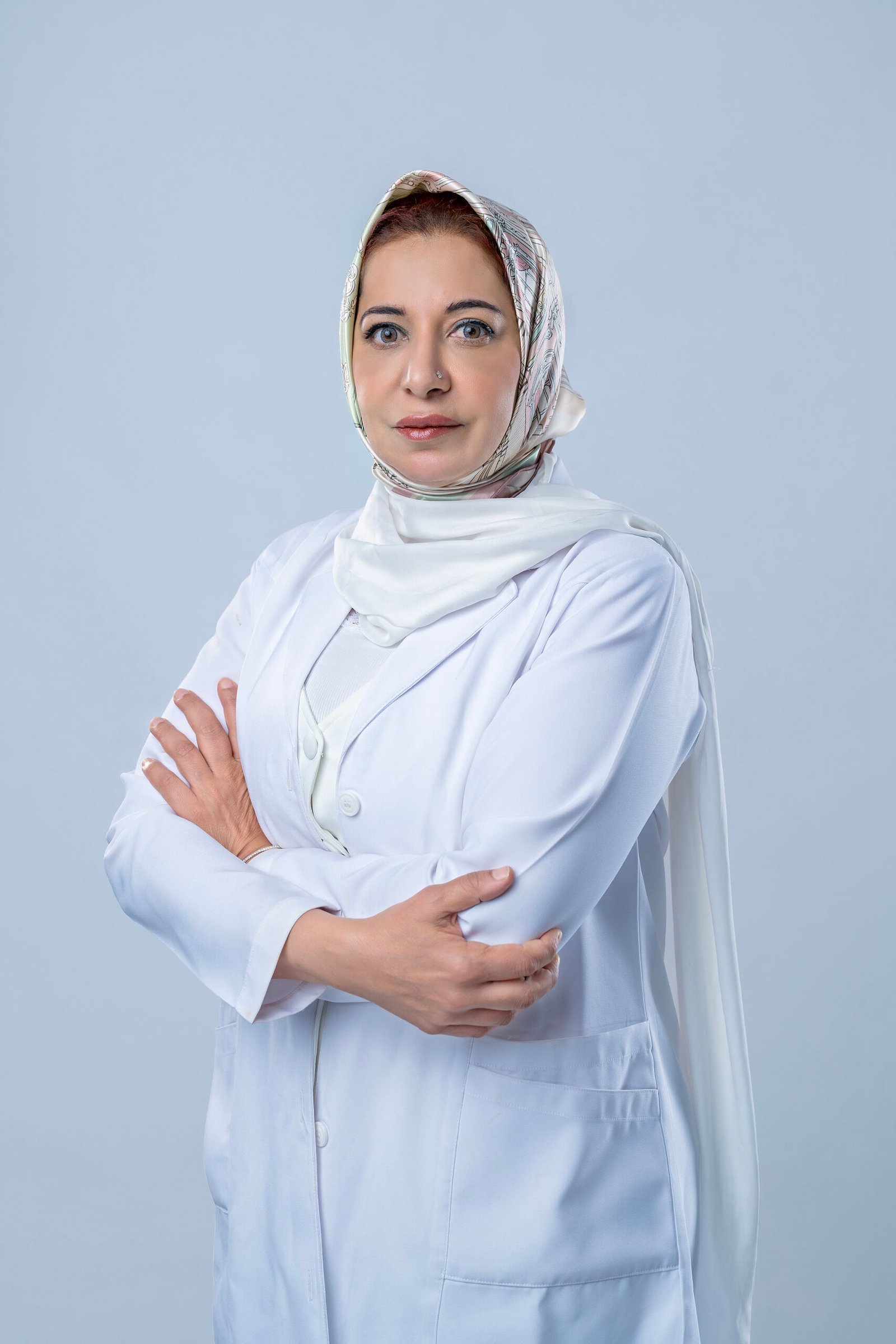 د عزة باز 1 scaled